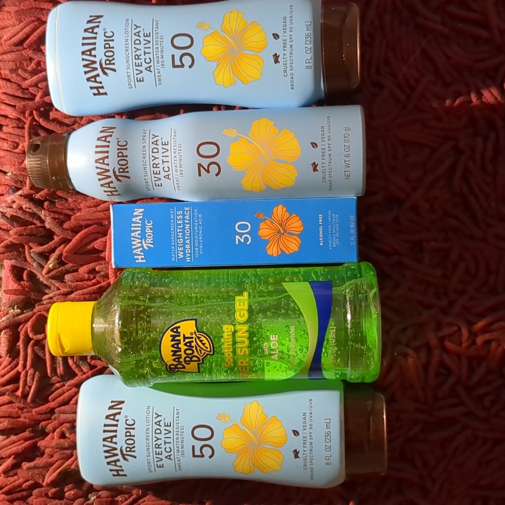 Hawaiian Tropics Weightless Hydration 2-SPF 50 Lotion 2-SPF 30 Spray & After Sun